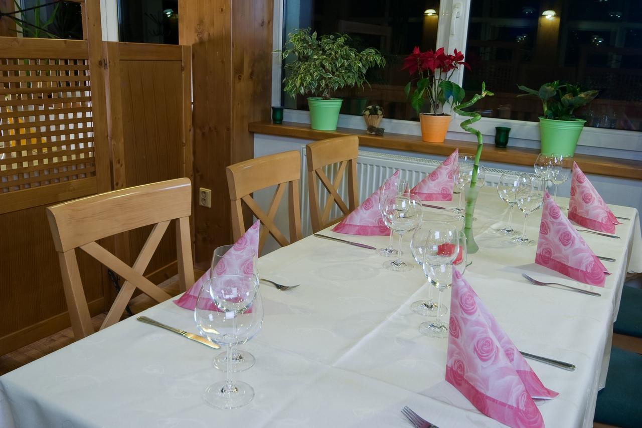 Park Hotel Cingov Smižany Екстериор снимка